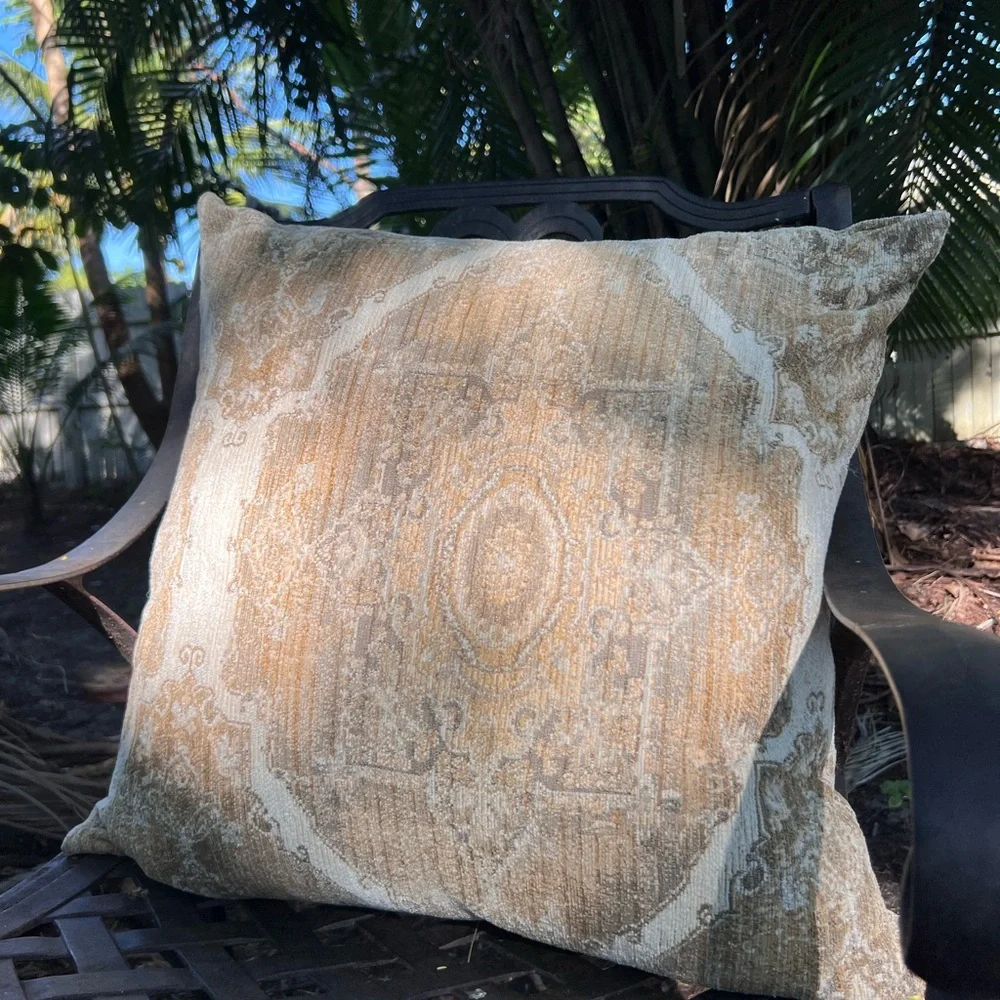 Z Gallerie XL Patterned Pillow only used for staging a house